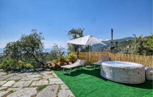 Beautiful Home In Recco With Kitchen