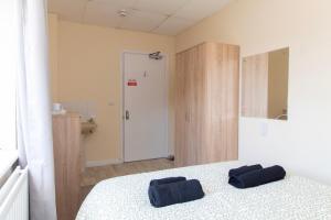 Brookvale Guest House Room 6