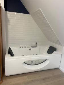 Chez Colette- Maison avec jardin