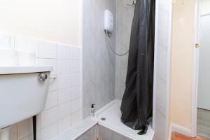 Brookvale Road Guest House Room 7