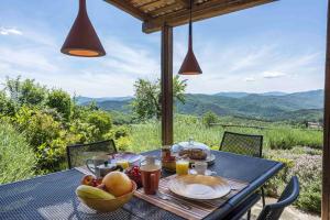 Villa Ciciliano by MMega