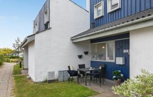 2 Bedroom Amazing Home In Væggerløse