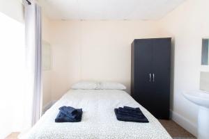 Brookvale Guest House Room 10