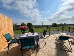 Les petites maisons dans la Monterie La Source
