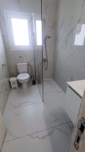 Modern 2bd appartment near mall- Internet 1Gbps