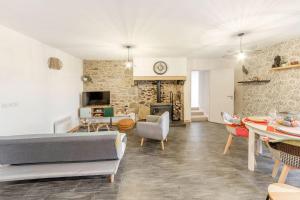 Maisons de vacances Beauregard - Jolie maison - Vue sur Rance - 4 pers : photos des chambres