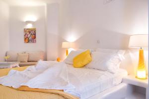 Yades Suites - Apartments & Spa Paros Greece