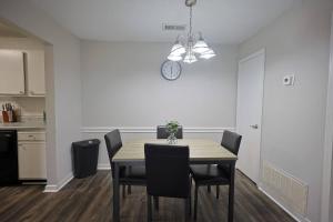 Northtown Apartments 12H I Comfy 2 Bed 2 Bath