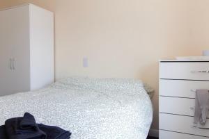 Brookvale Guest House Room 11