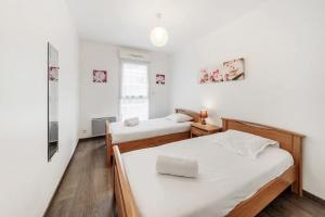 Le Camélia - Plage et Intra-muros - Parking