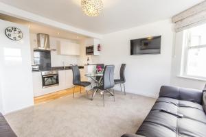 The Crows Nest Apartment