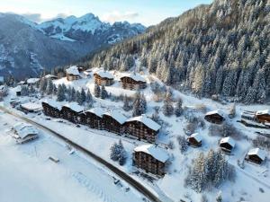 Appartements Charmant T2 avec terrasse, parking et cave - 4 pers, proche randonnees et ski fond - FR-1-573-43 : photos des chambres