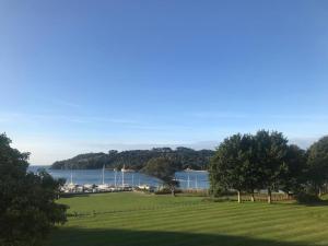 Churchills Residence By Pureserviced