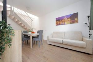 Sabelli 2 Villa Indipendente nel Cuore di Roma