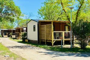 Campings Camping Le Val de Cesse : Mobile Home