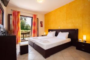 Angelique Apartments