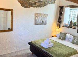 Nuthatch by Together Travel - Luxury Cornish Countryside Retreat