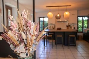Villas Villa de 181m2 4 chambre avec piscine et stationnement : photos des chambres