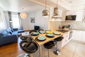 Appartements KASA ZAMBEZE - Spacious - Equipped - Wi-Fi : photos des chambres