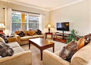 Fun 4BR with Pool Spa and Harry Potter Game Room