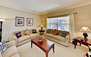 Fun 4BR with Pool Spa and Harry Potter Game Room