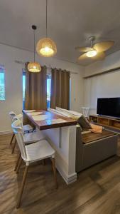 Loft Santorini no centro com Café da manhã