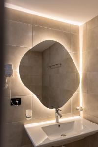 Diamond Central Boutique Hotel