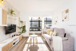 Home2Book Bajamar Panoramic Studio