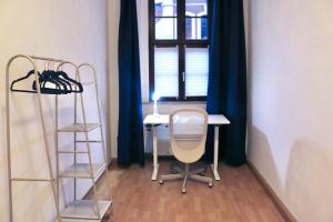 YR-Apartment-Stadtzentrum-Billardtisch-140qm-Parkplatz