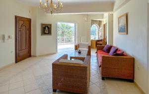 Gorgeous Home In Lagonisi With Wifi