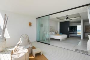 Ocean Serenity 3 bd inifity pool with unreal views