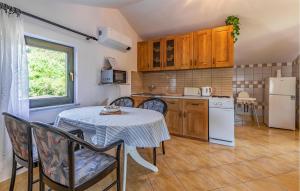 Stunning Apartment In Medulin With Wifi