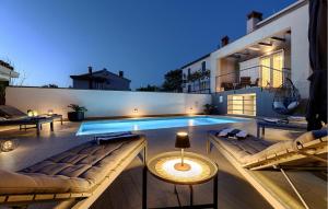 Awesome Home In Labin