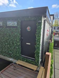 HouseBoat the New Lake - Nieuwe Meer