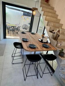 Maisons de vacances Maison de village renovee ! : photos des chambres