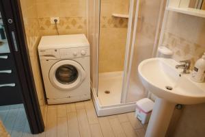 Economy apartment with free parking, unfdergound, 400 meters from the historic center of Tropea