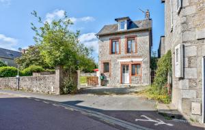 Maisons de vacances Lovely Home In Quettreville-Sur-Sienne : photos des chambres