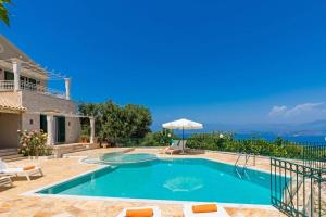 Villa Kokokilas by Villa Plus