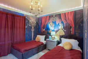 Themed Home with Pool Game Room on Resort 28101