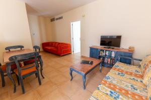 Eu Moll 2A - near the sea with wifi and pool