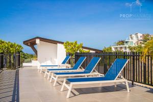Stylish 2BR With Ocean View & Infinity Pool In Playa Bonita