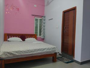 Keshu Home Stay Hampi