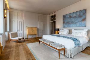 Junior Suite room in Verride Palácio Santa Catarina