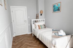 Cozy Central Stay, FREE Parking, Quiet Nights