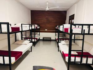 Trinco Chill Zone Hostel