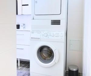 Neat Central Apartment Helsinki