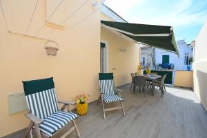 Myosotis - Apartment with terrace in Ischia