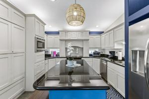 Near Marina Near Beach Kitchen Games Balcony