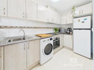 Casa Ellen A Tranquil Ground-Floor Retreat in Los Alcazares