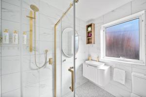 Stylish and Peaceful Retreat Near Dickson - Hosted by Canstay